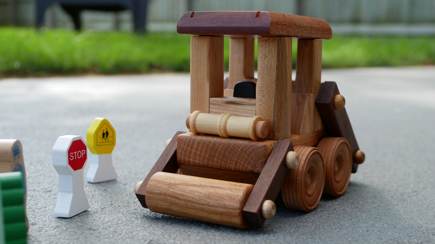 Wooden Asphalt Road Roller Truck toy