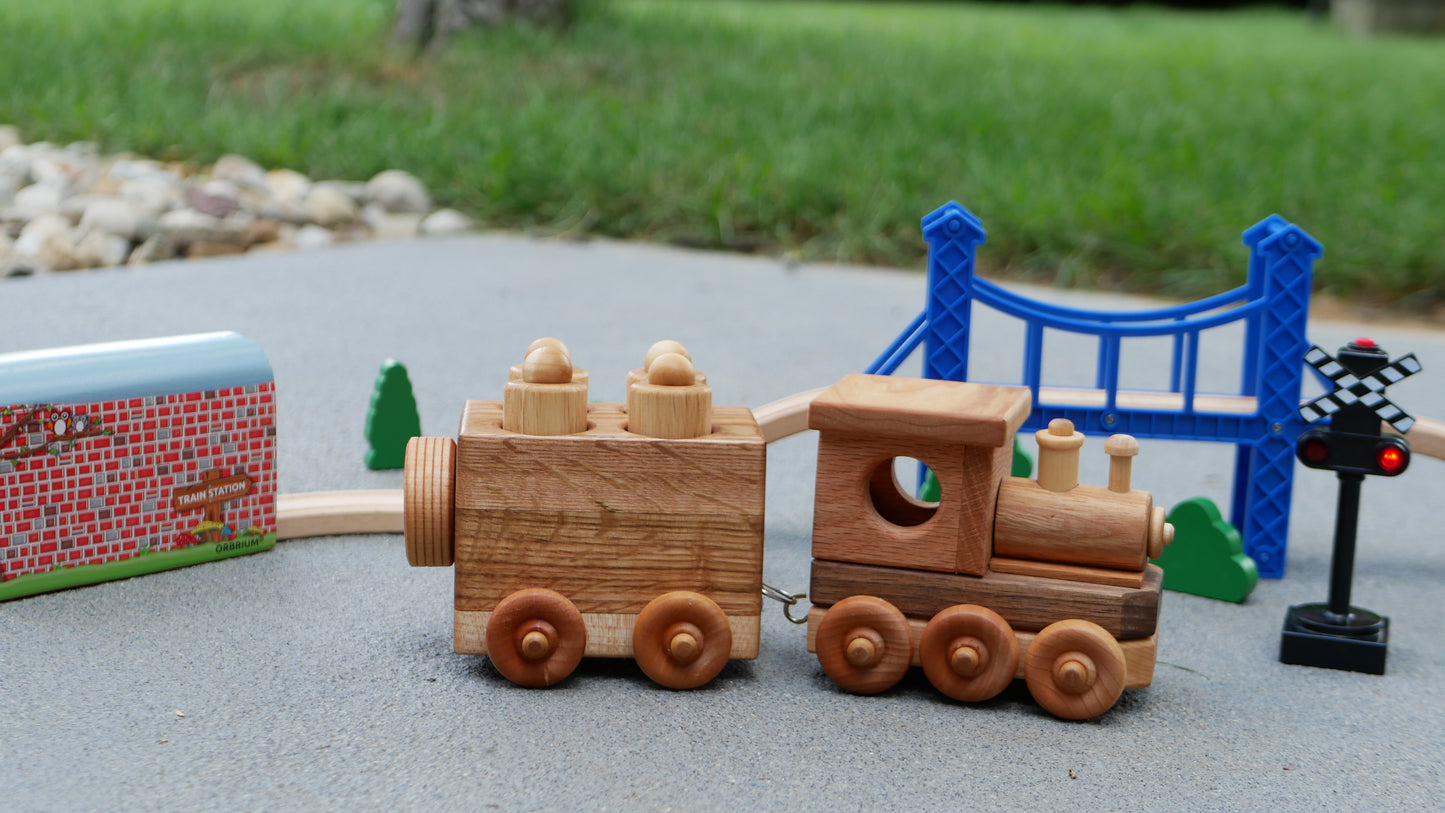 Wooden Train with pin Passengers toy